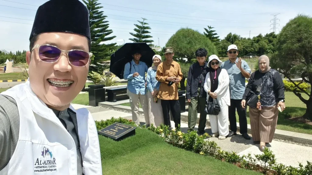 Mengapa Memilih Konsultan Resmi Al Azhar Memorial Garden Lebih Aman daripada Membeli Langsung? Panduan Lengkap bagi Keluarga Muslim