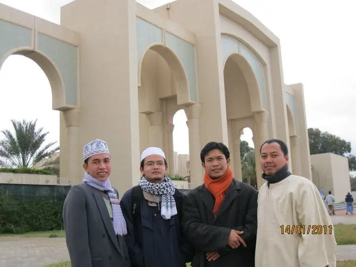Perjalanan Saya dari Pesantren hingga Menjadi Konsultan Pemakaman Syariah