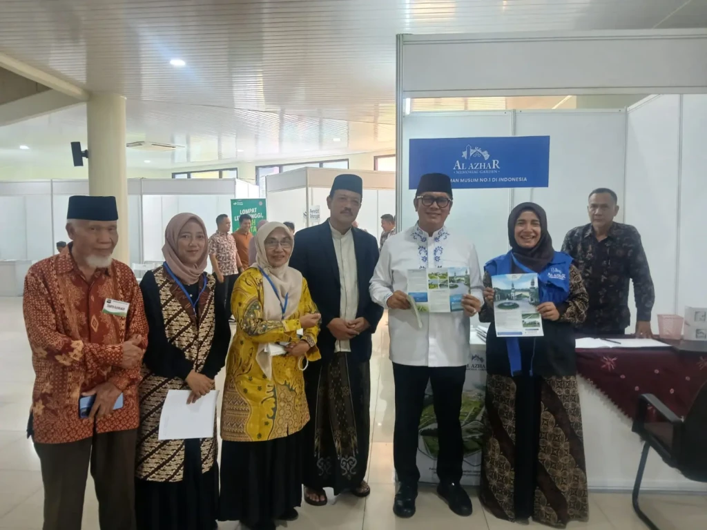 Pameran Sebagai Jalan Dakwah: Menghadirkan Edukasi dan Pelayanan Umat Bersama Al Azhar Memorial Garden