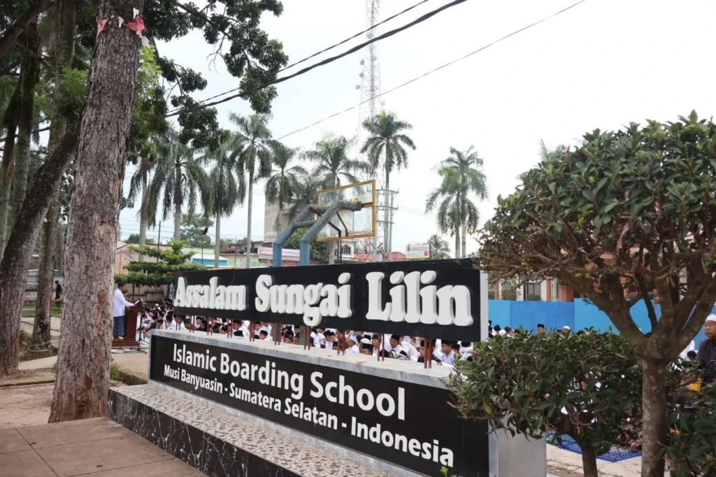 Perjalanan Saya dari Pesantren hingga Menjadi Konsultan Pemakaman Syariah