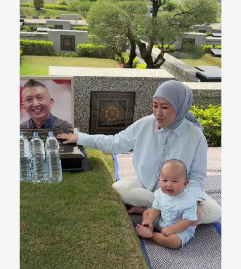 baby-udon-fanny-kondoh-di-makam-papa-udon