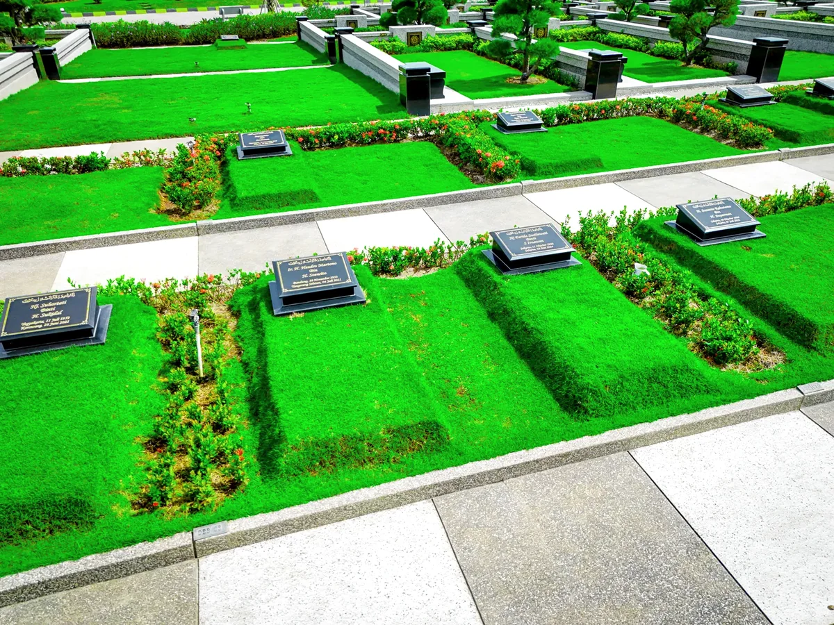 Area Double Series Al Azhar Memorial Garden