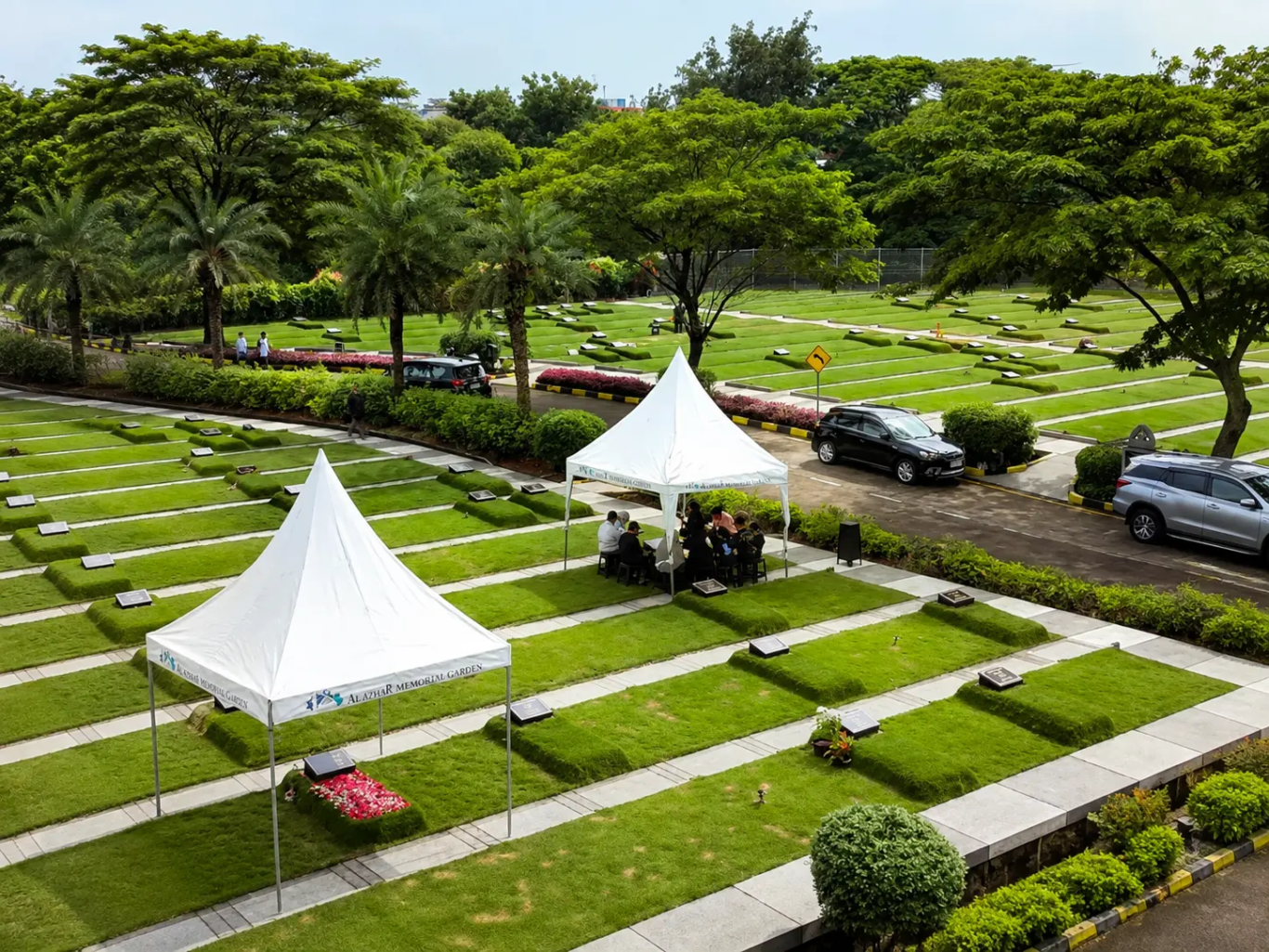Area parkir dan akses Al Azhar Memorial Garden