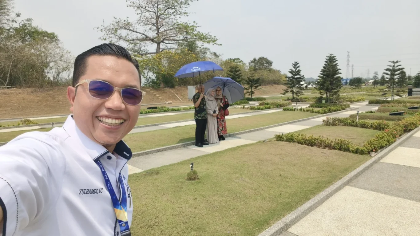 survei-kavling-double-pak-agus-ibu-dwi-al-azhar-memorial-garden-hero