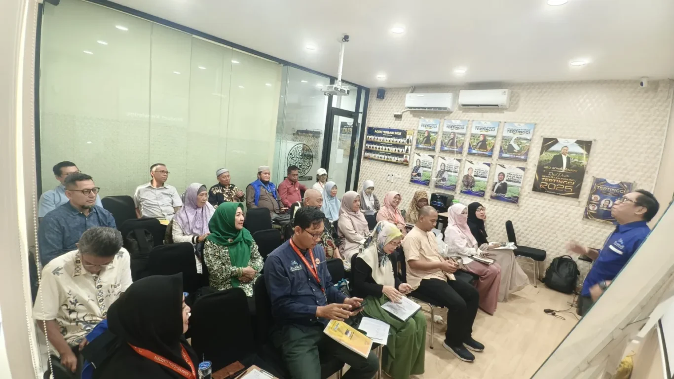 Peserta Tes Produk calon Memorial Director Al Azhar Memorial Garden