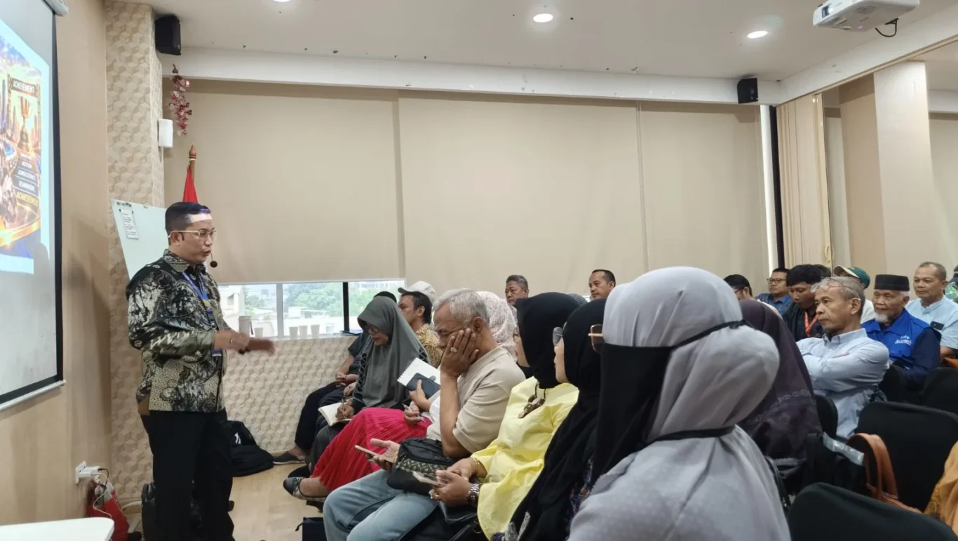 Suasana pembekalan dan penguatan tim pada 21 Oktober 2026